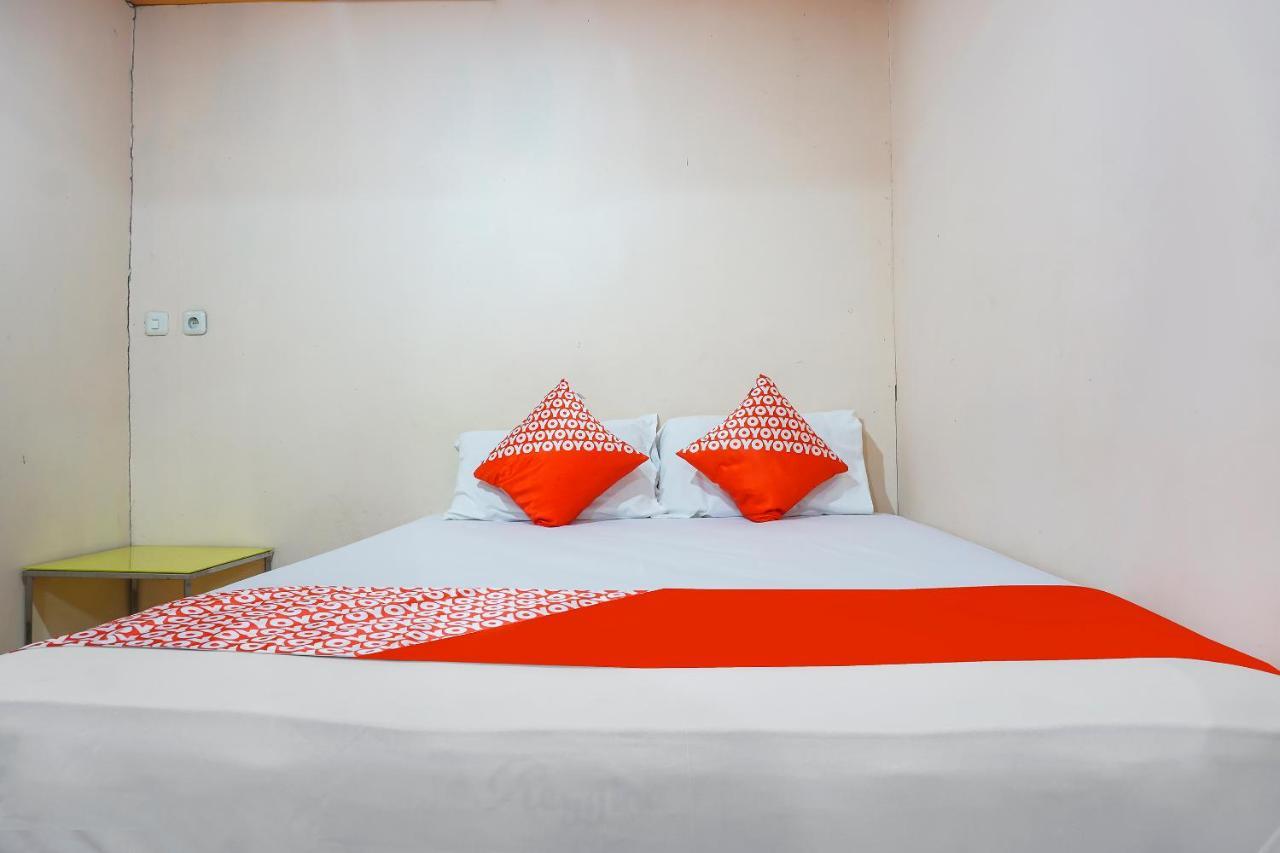 Oyo 90923 Makassar Cottage Balangberu Luaran gambar